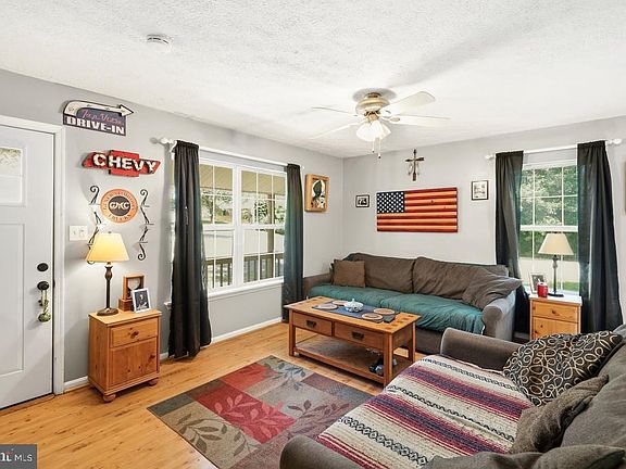 5th image of 673 Grenada Ln
