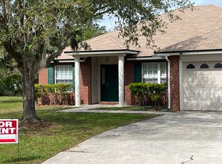 2671 Secret Harbor Dr, Orange Park, FL 32065