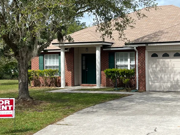 2671 Secret Harbor Dr, Orange Park, FL 32065