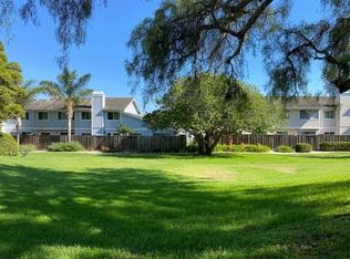 425 Cannon Green Dr APT C, Goleta, CA 93117