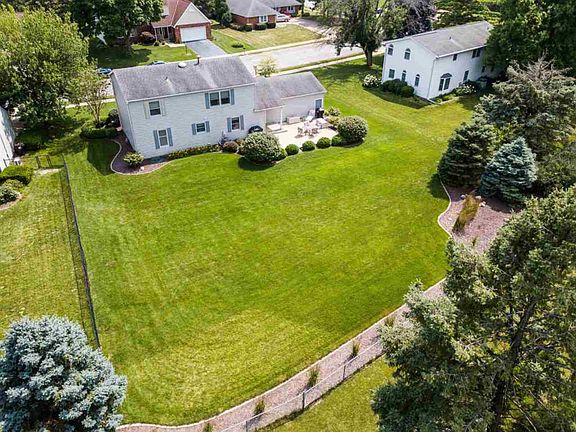 4th image of 229 W Vail Ct