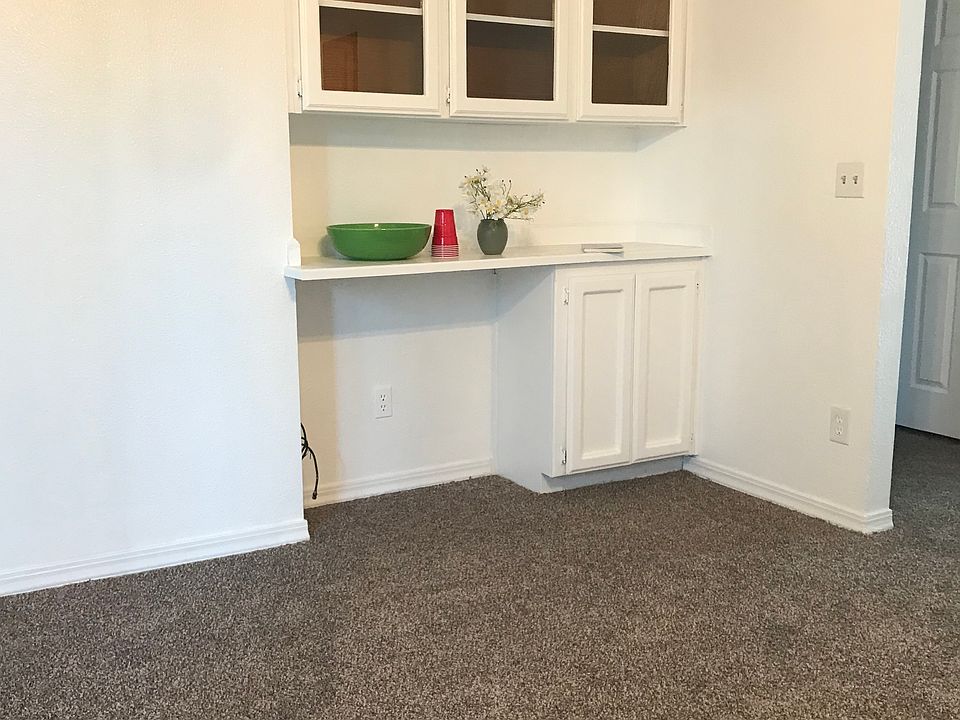 1st image of 367 Park Ave #B