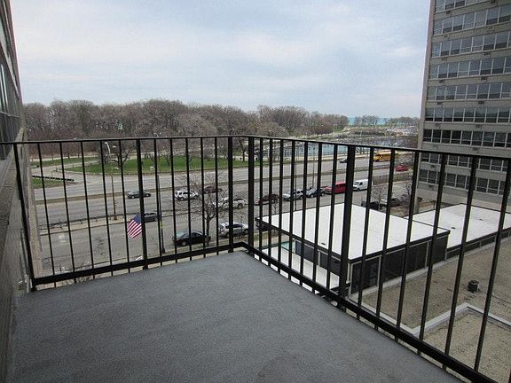 5th image of 3550 N Lake Shore Dr Floor 5