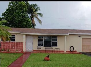 10890 SW 68th Dr, Miami, FL 33173