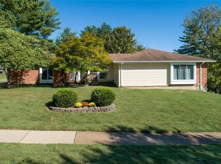 614 Spring Meadows Dr, Manchester, MO 63011