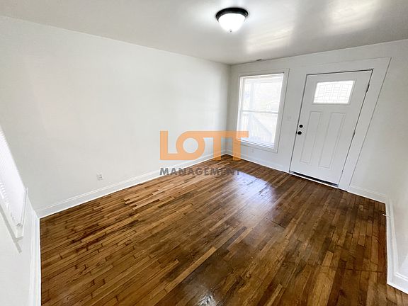 5th image of 20 N Haven Dr #B