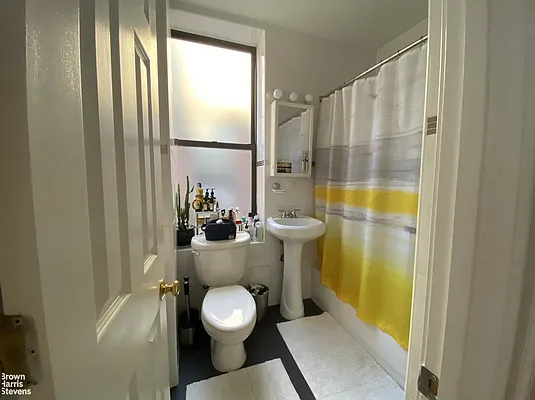 Rented by Brown Harris Stevens | media 6