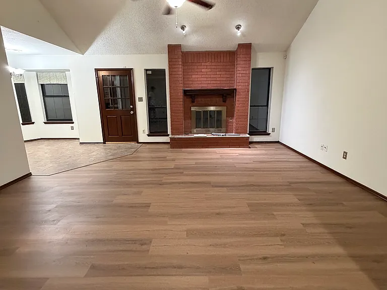 3300 Homestead Ct — Photo 7
