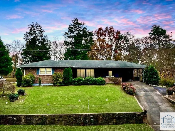 1163 Yorkshire Rd, Martinsville, VA 24112