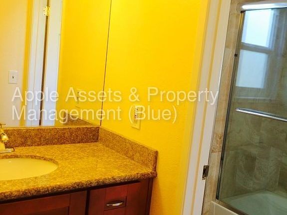 4th image of 5925 Dunn Ave