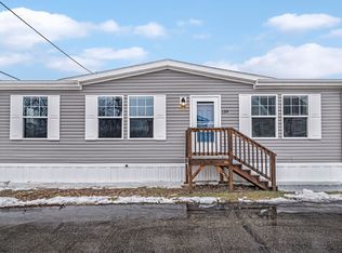 935 9th St, Northfield, IL 60093