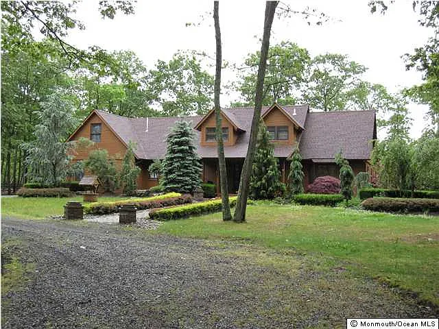 1386 Transit Ave photo 1