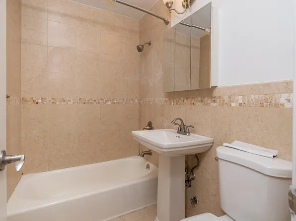 259 Bennett Avenue image 10 of 10