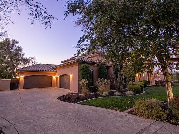 5th image of 3006 Courbet Way