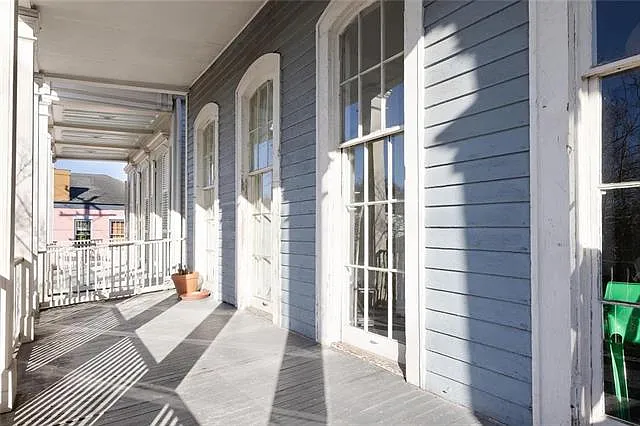 1406 Magazine St #2A — Photo 14