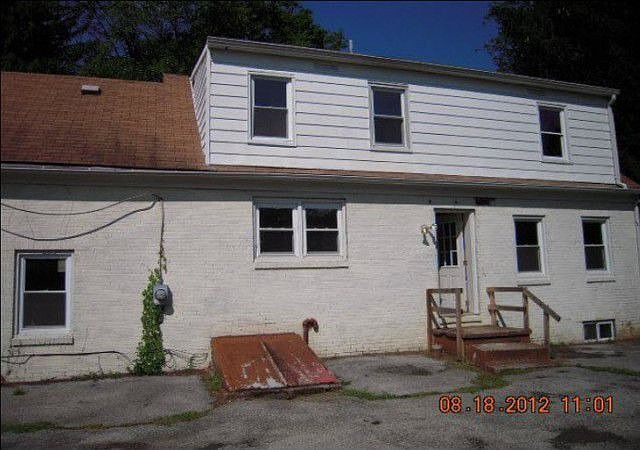 2nd image of 11 Reeceville Rd