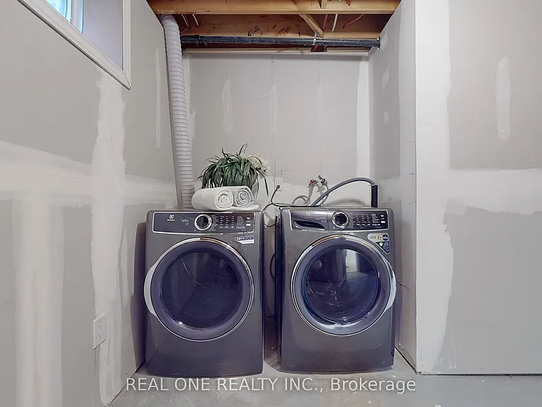 99 Aitken Cir — Photo 47