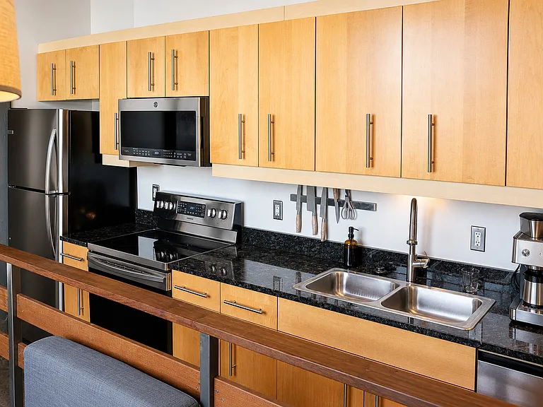 101 W Marshall St #49 — Photo 11