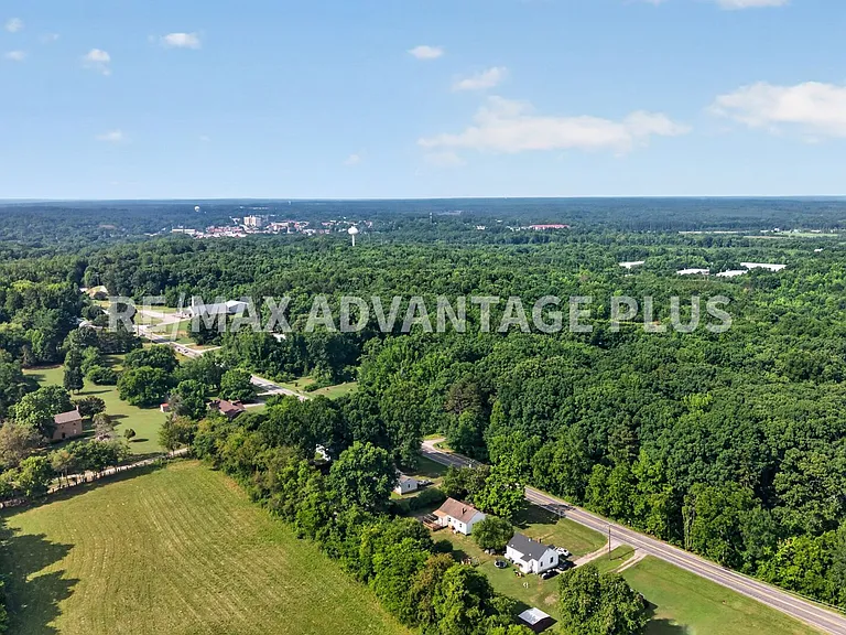 1552 Cumberland Rd — Photo 32