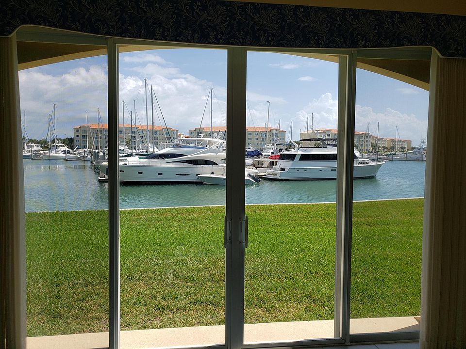 1st image of 13 Harbour Isle Drive W #105