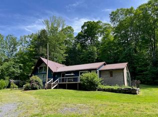 198 Campsite Rd, Mount Nebo, WV 26679