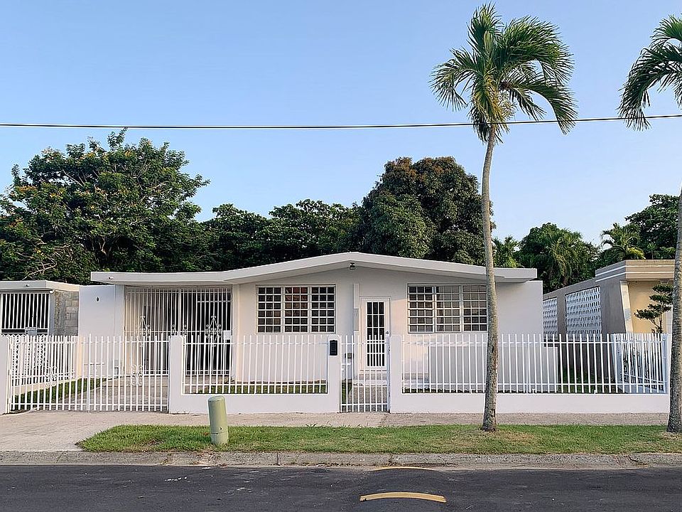 Great house, great location!