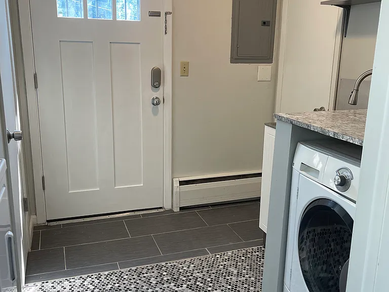 6309 Logan Ave S — Photo 16