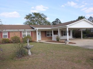 839 Metcalf St, Cottonwood, AL 36320