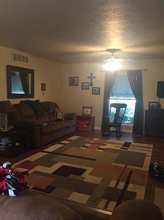 2nd image of 375 NW 1070th Ave