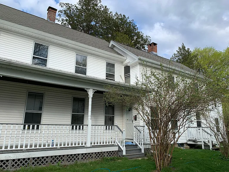 1011 Maple St #1011 — Photo 2