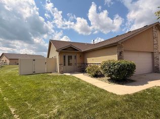 1165 W 86th Pl, Merrillville, IN 46410