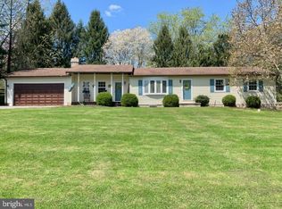 8 Lightning Ln, Lincoln University, PA 19352