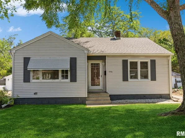 2526 7 1/2 St, East Moline, IL 61244