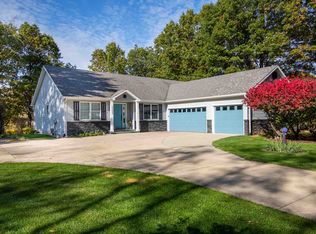 52033 Winding Waters Ln #L, Elkhart, IN 46514
