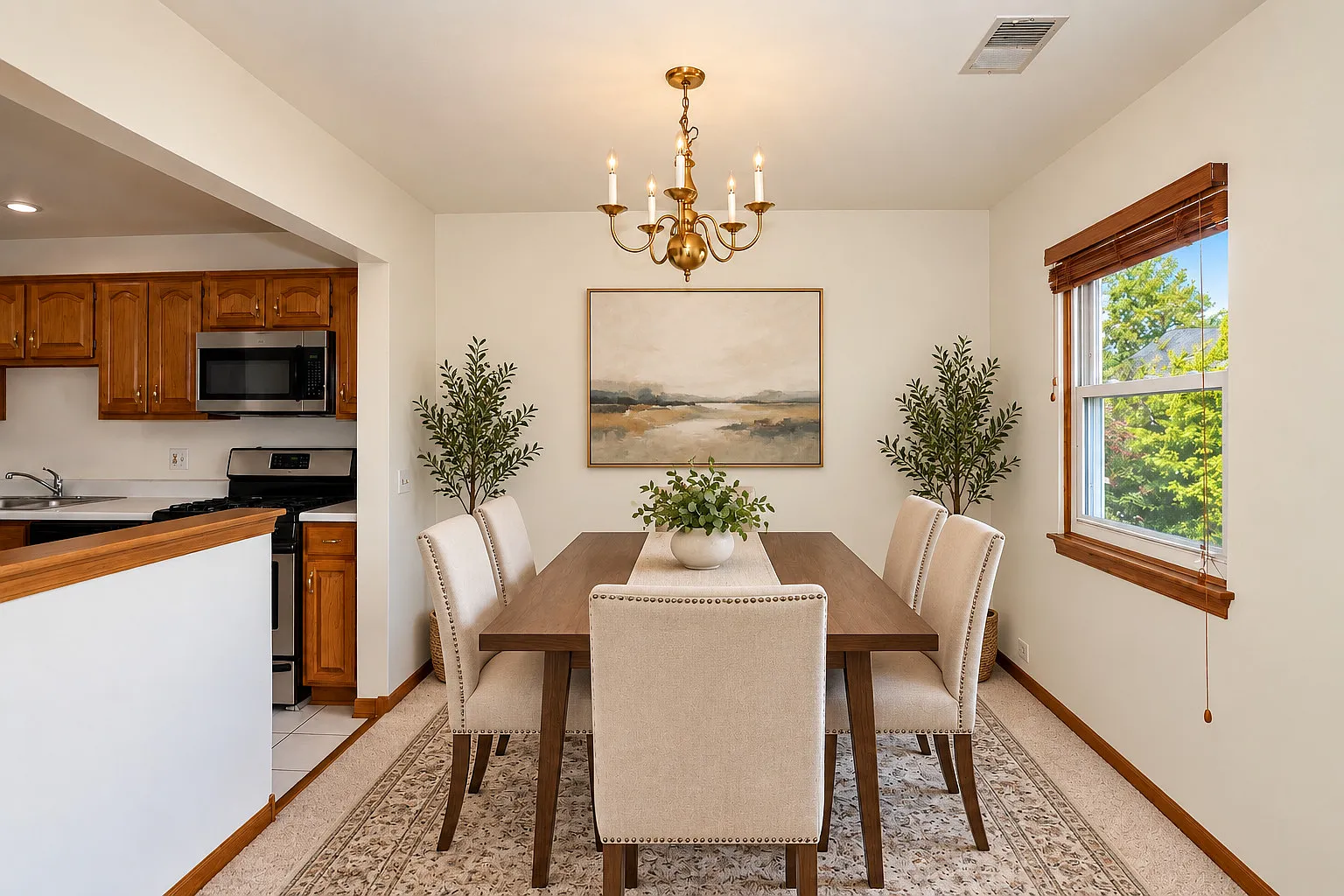 3 bed, 1700 sqft, $2,500 — Photo 3