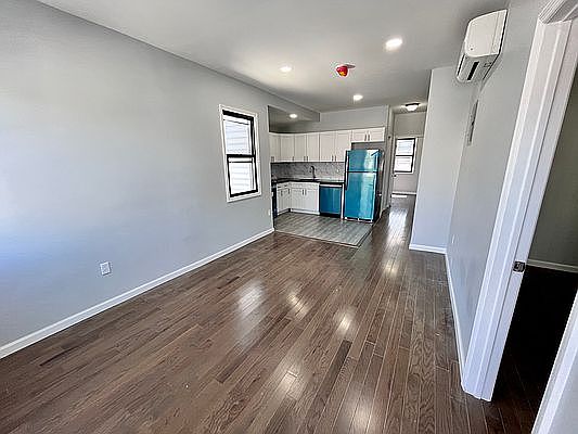 1st image of 72-21 Burchell Ave #2