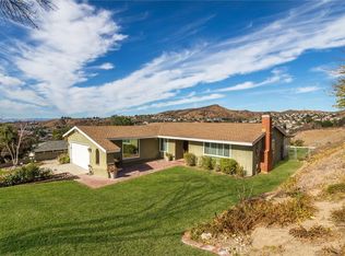 18711 Nadal St, Santa Clarita, CA 91351