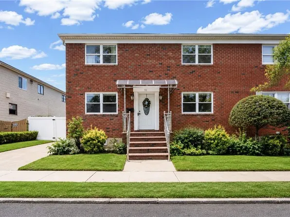 93 Twombly Ave, Staten Island, NY 10306