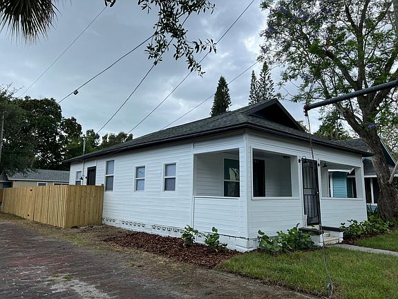 2nd image of 921 10th St S