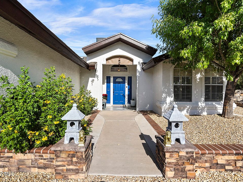 1st image of 12044 Crown Woods Ct