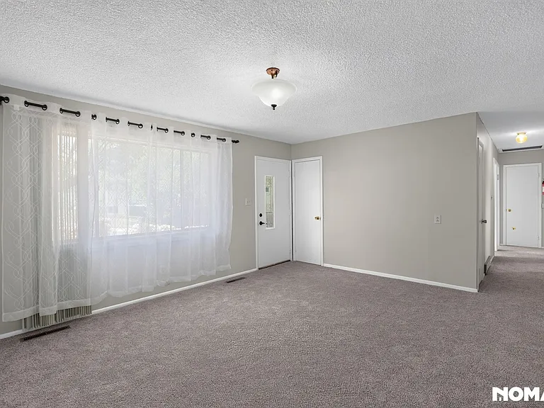 2509 Royalty Ct #A — Photo 5