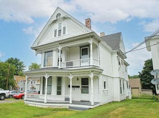 17 Bridge St, Pittsfield, NH 03263
