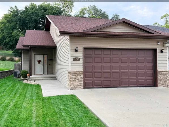 1703 S Saint Aubin St, Sioux City, IA 51106