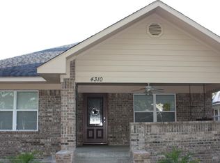 4310 Polk St, Houston, TX 77023