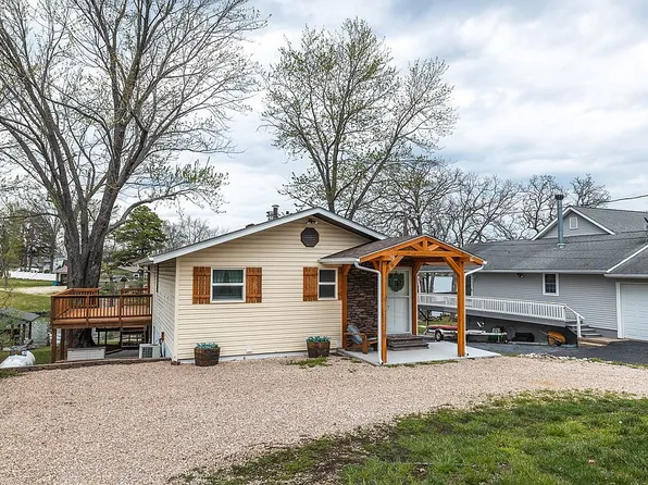 1642 Lakeshore Dr, Cuba, MO 65453