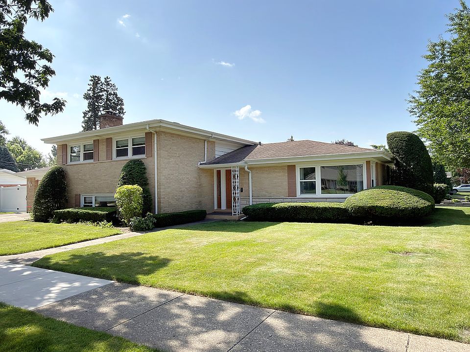 1st image of 801 S See Gwun Ave