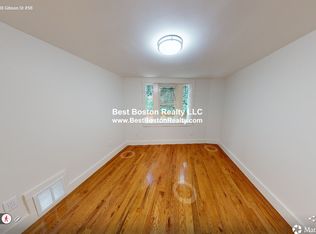 38 Gibson St #5B, Cambridge, MA 02138