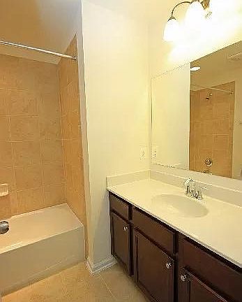 5th image of 6270 Newport Ct