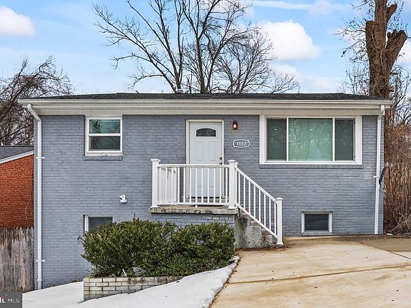 2nd image of 1012 Capitol Heights Blvd