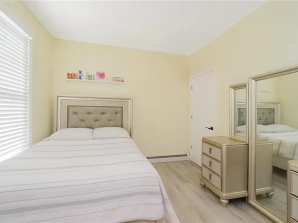 2612 Harway Avenue image 16 of 32